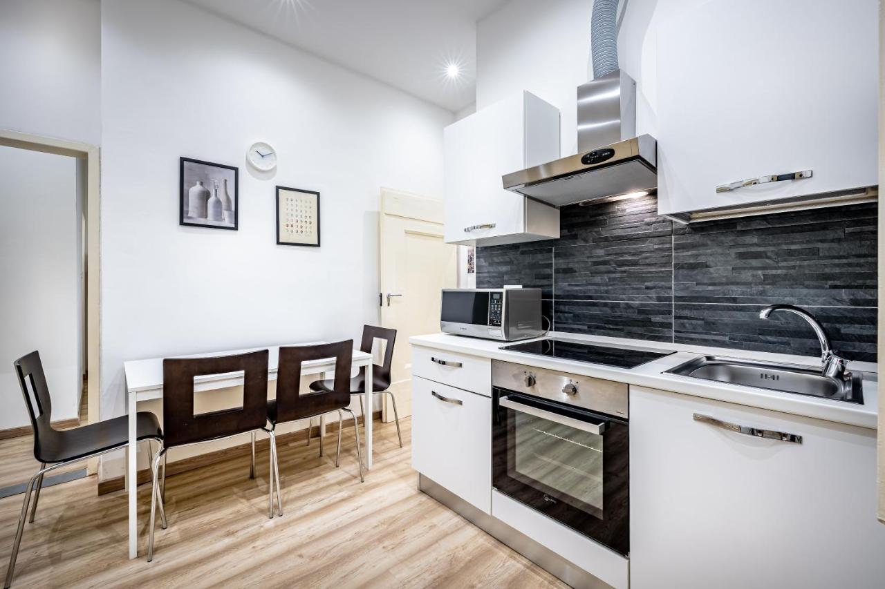 Yid Lovely Sangallo Apt Florencia